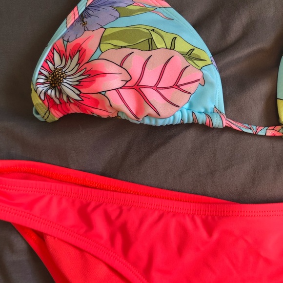 Eidon floral bikini 🌸 - Picture 3 of 9